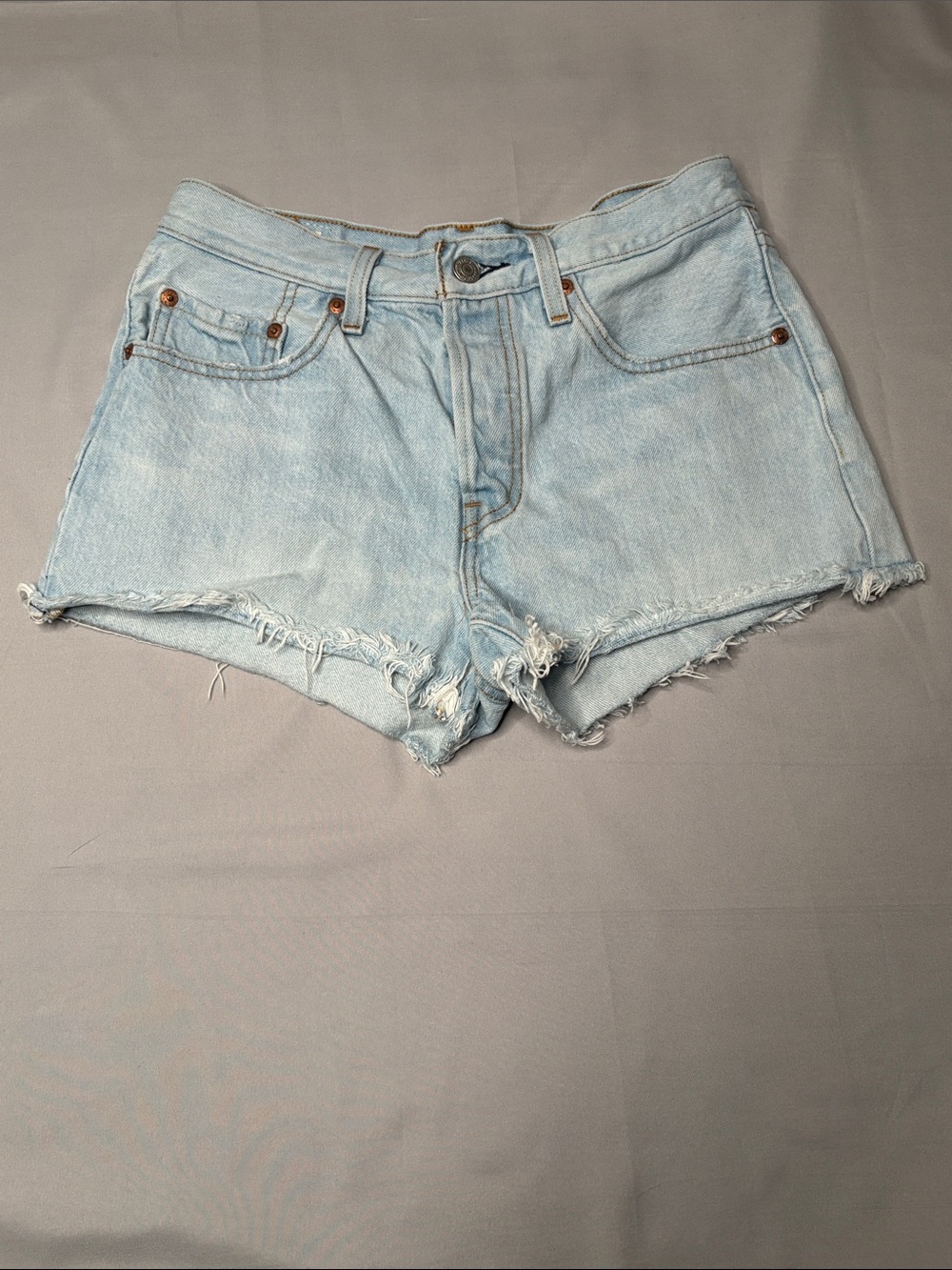 Levi's Light Blue 501 Distressed Denim Cutoff Shorts Size 26